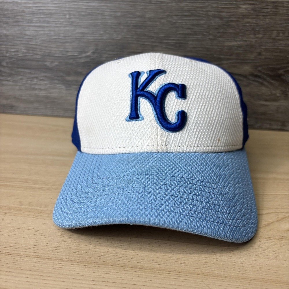 Kansas City Royals Hat Cap Strap Back Mens Blue MLB Baseball 9FORTY New Era